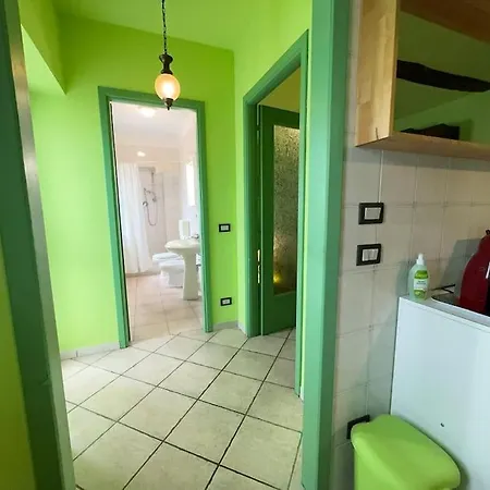 Casa Aromi E Arte Menta Lime شقة
